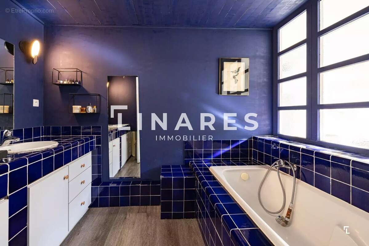 Appartement à MARSEILLE-7E