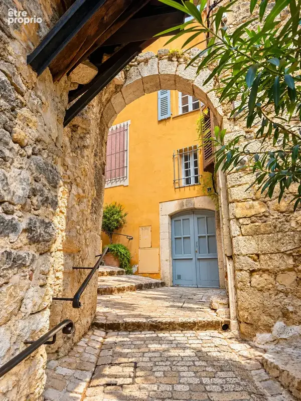 EXCLUSIVITÉ — Maison de caractère avec terrasse et vue mer - photo 8