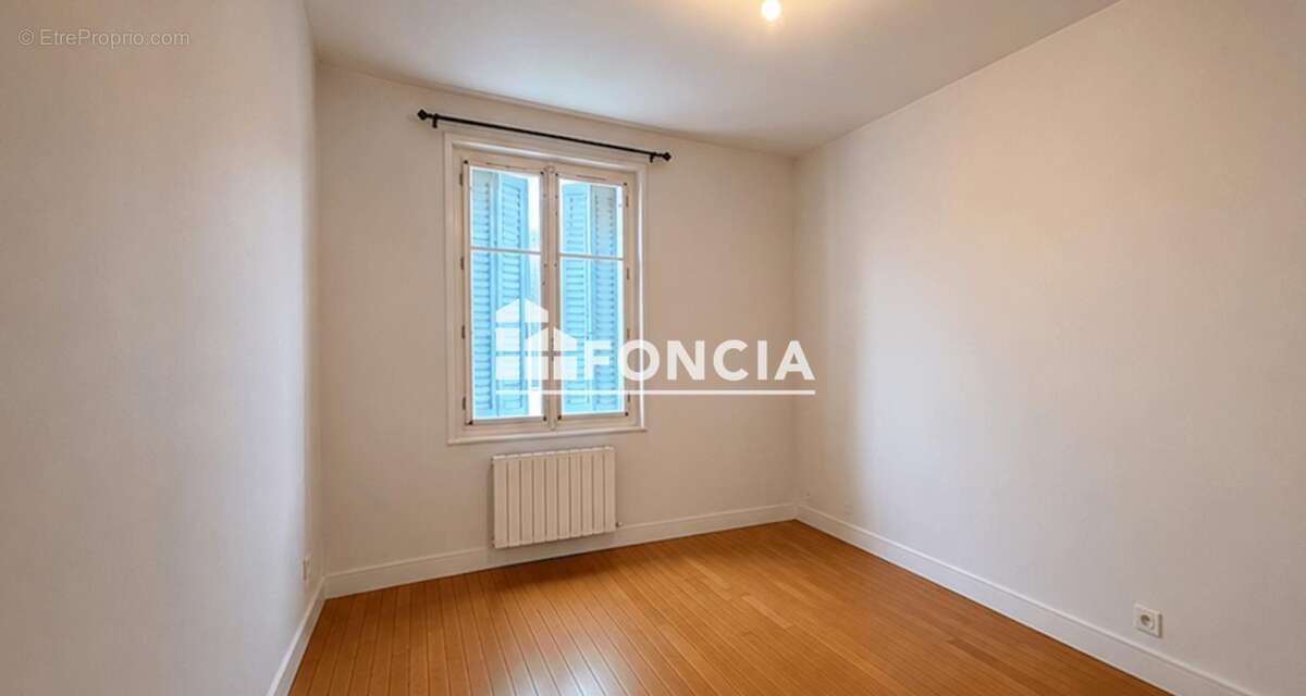 Appartement à LYON-6E