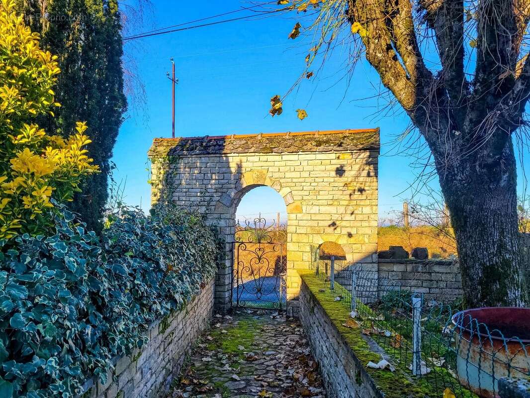 Maison à LA FOUILLADE