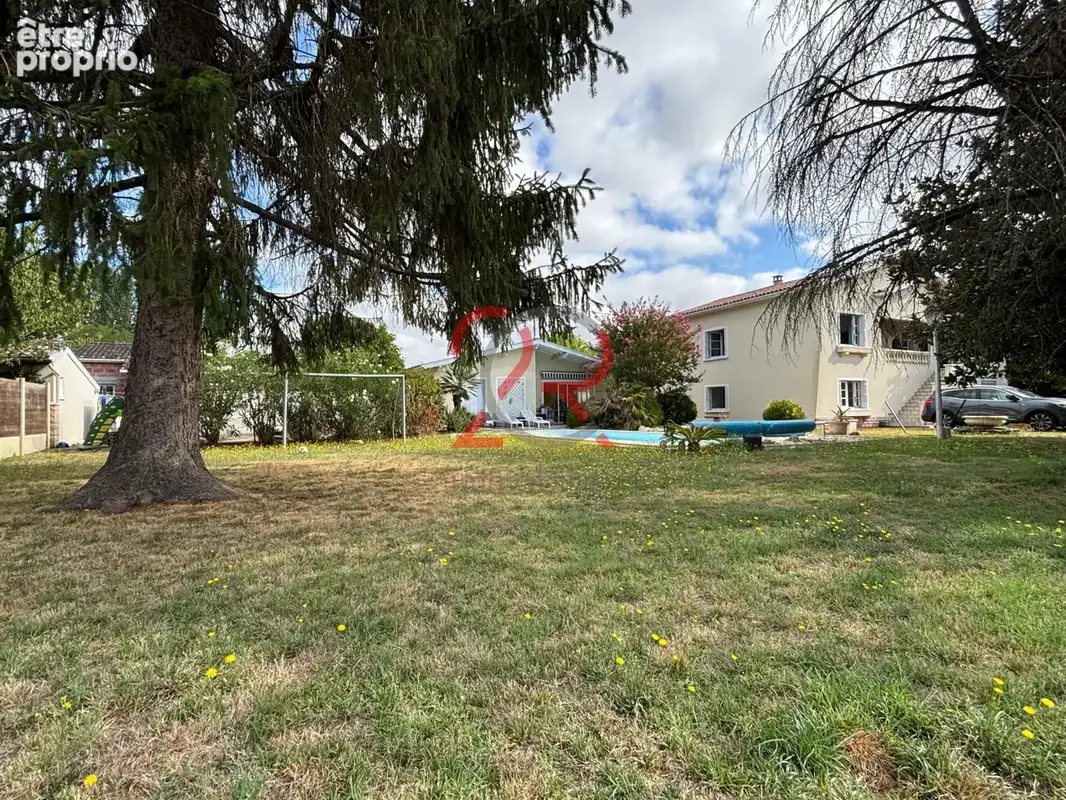 Maison à fort potentiel : deux niveaux indépendants et dépendance de 40 m2 - photo 3