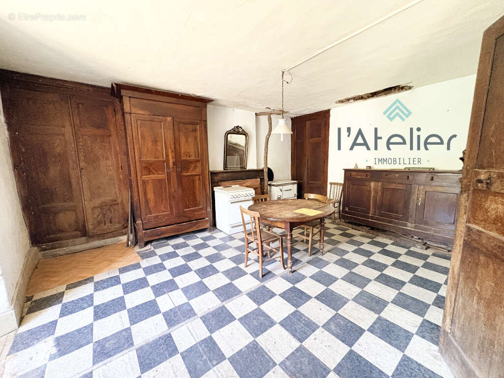 La Porte du Louron - Grande maison et grange attenante à rénover - photo 3