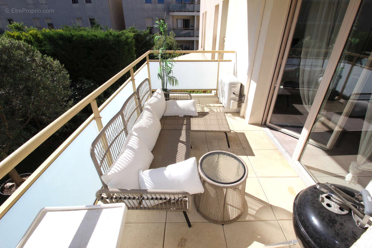 Appartement à MARSEILLE-12E