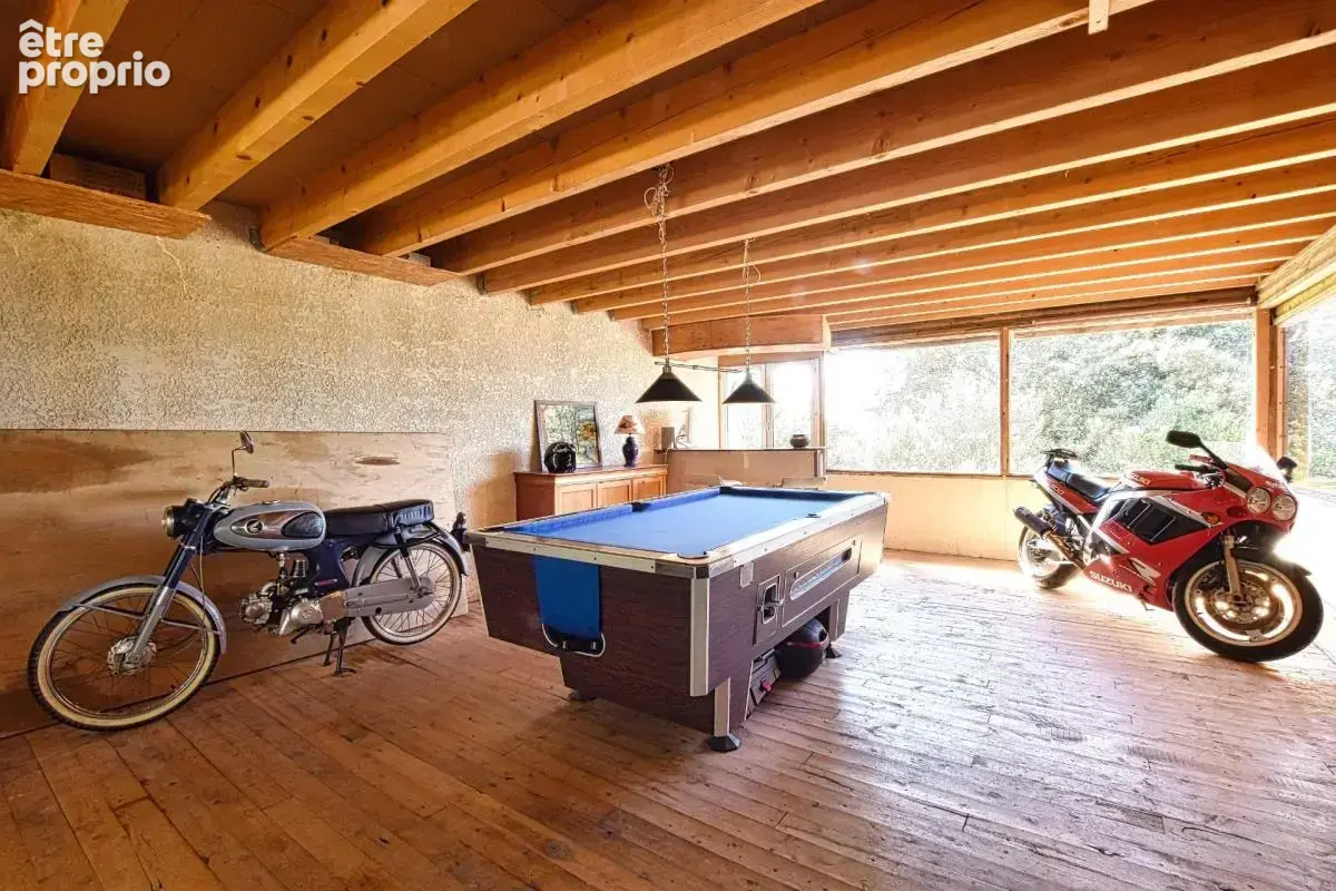 Villa d’architecte au cœur de 2,6 hectares de nature, avec vue panoramique exceptionnelle - photo 18