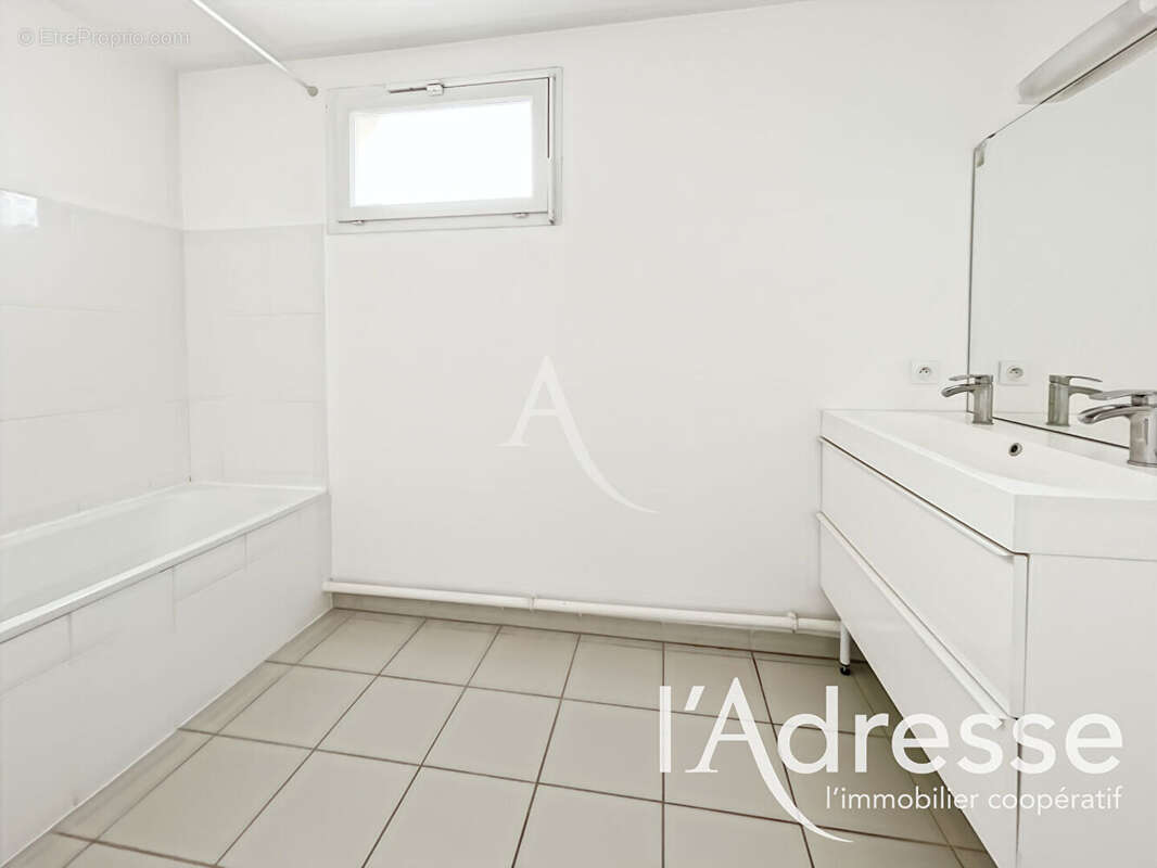 Appartement à MARSEILLE-12E