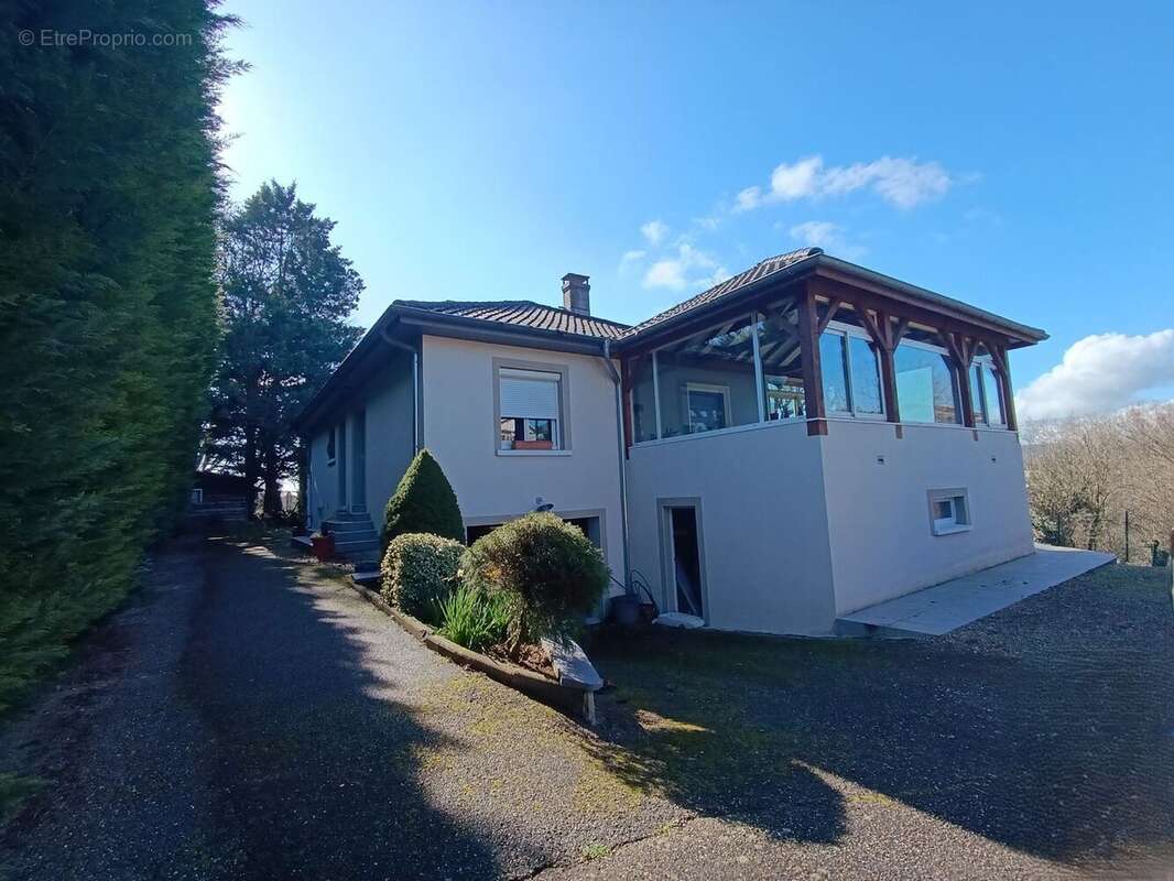 Maison à CAILLOUX-SUR-FONTAINES