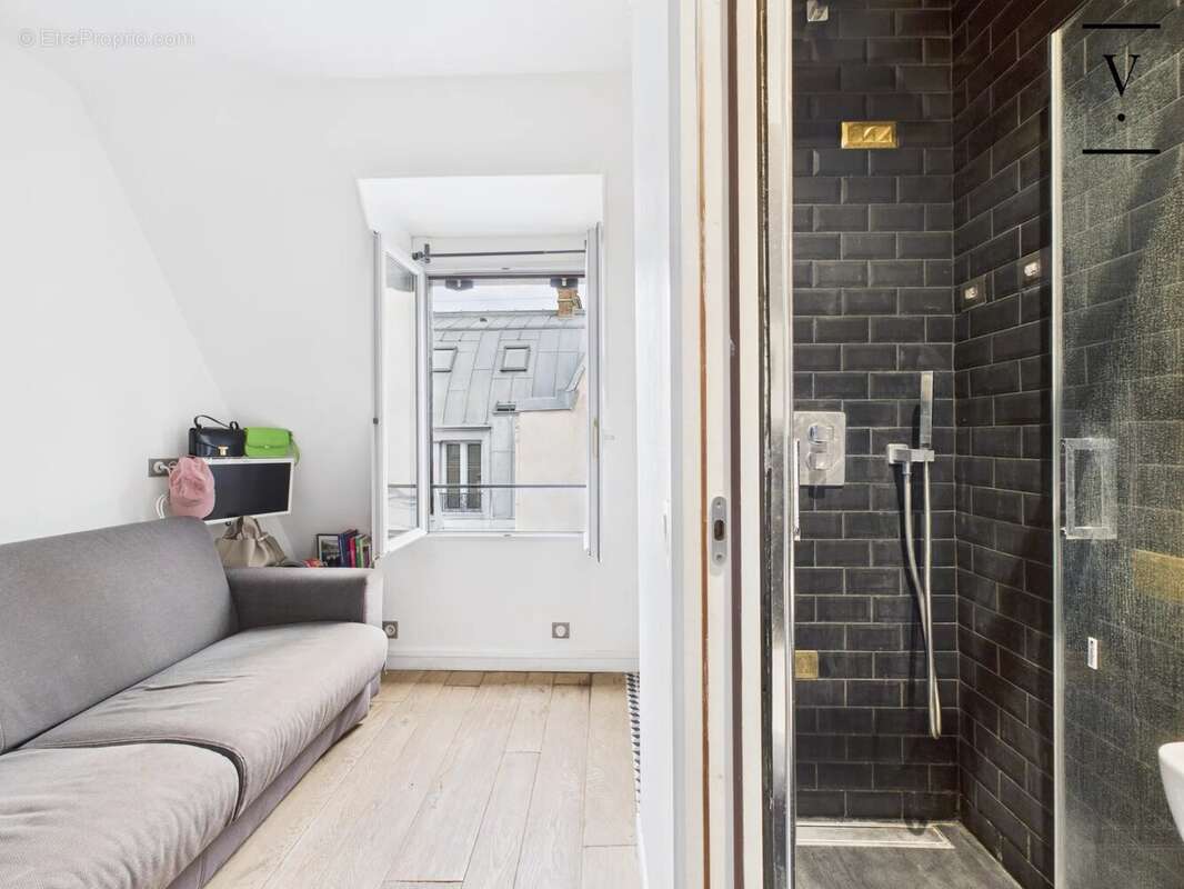 Appartement à PARIS-7E