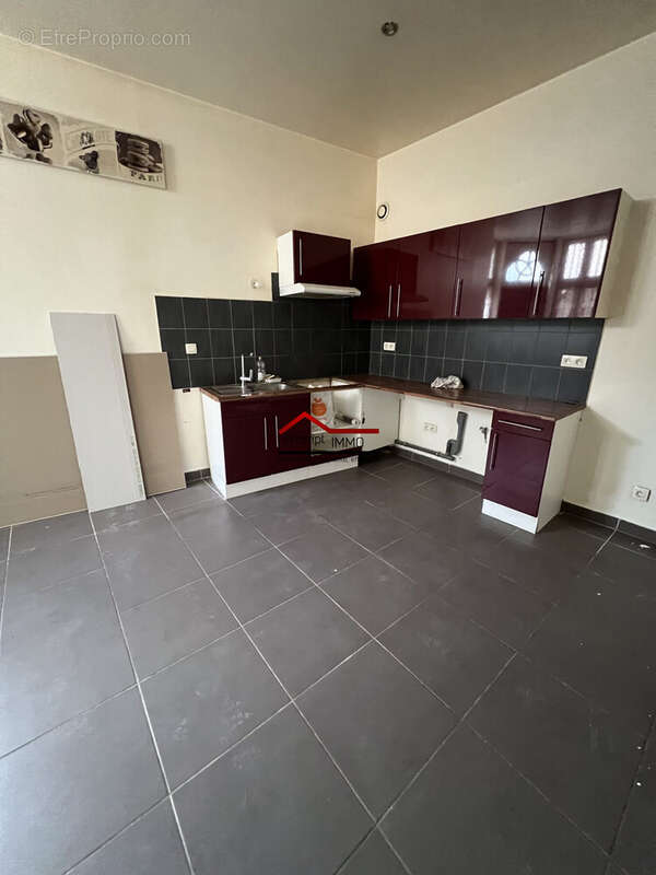 Appartement à NISSAN-LEZ-ENSERUNE