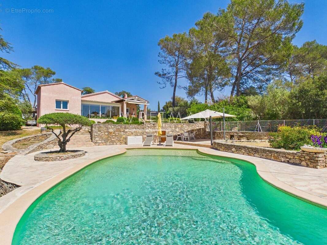 Maison à CARCES