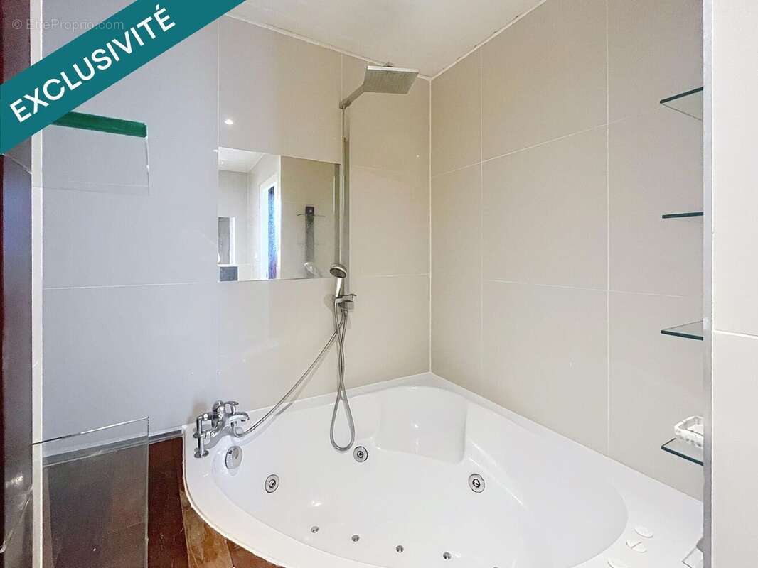 Photo 9 - Appartement à SAINT-ETIENNE