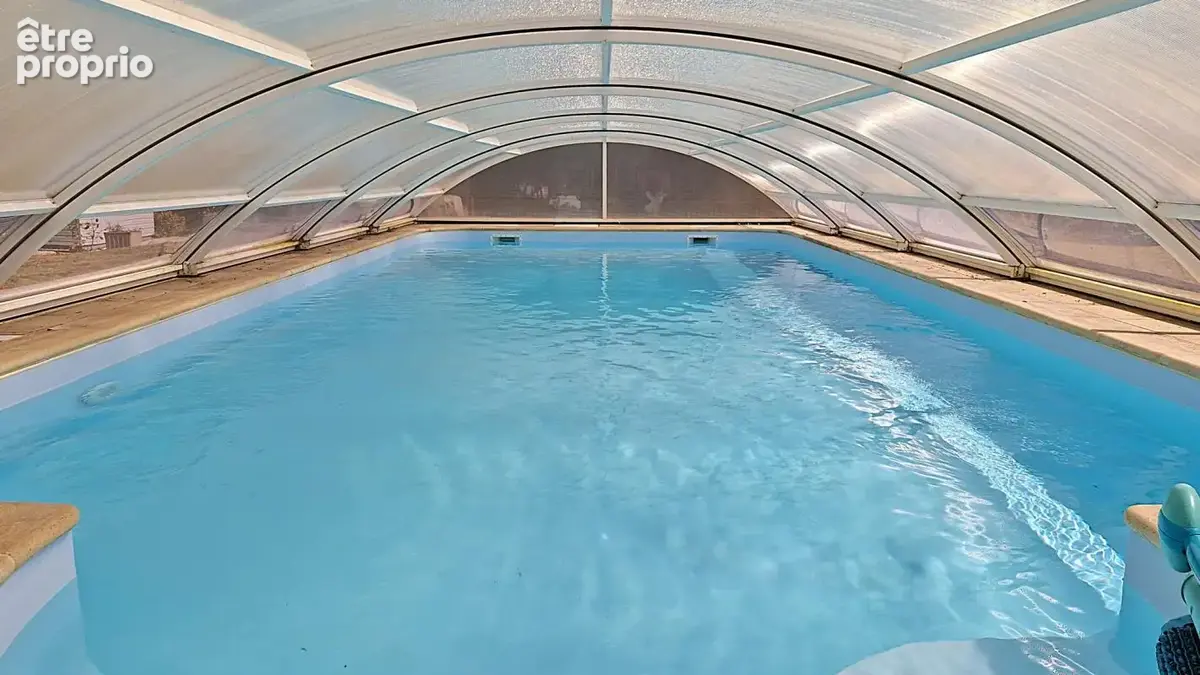 Propriété d'architecte de caractère   Parc paysager, piscine - photo 5