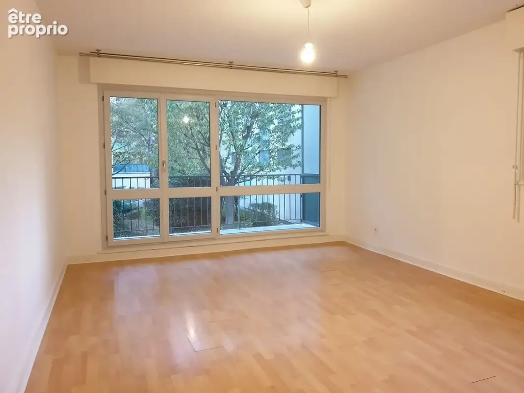 Appartement 3 pièces 73 m² à vendre à Arpajon (91290) - photo 2