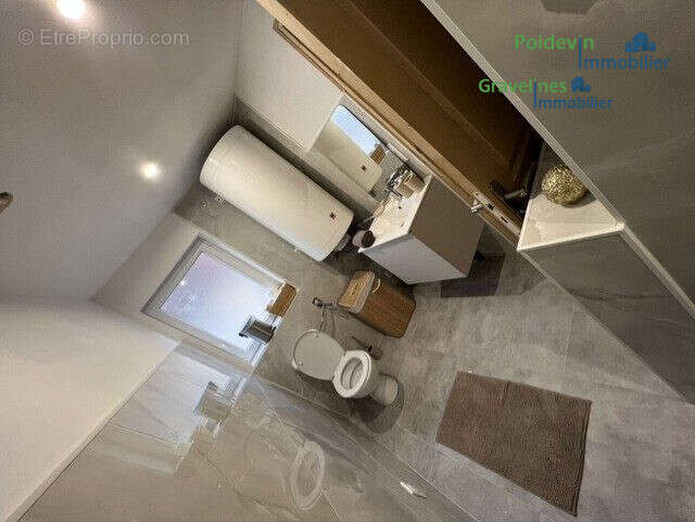 Appartement à GRAND-FORT-PHILIPPE