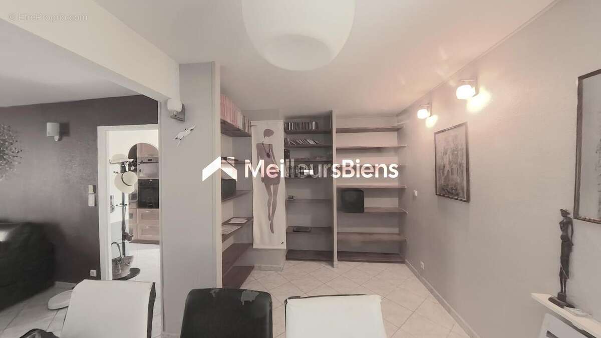 Savigny-le-Temple maison 105 m² 3 chambres(+1 aménageable dans le séjour en L), jardin, balcon, climatisation et grand garage - photo 16