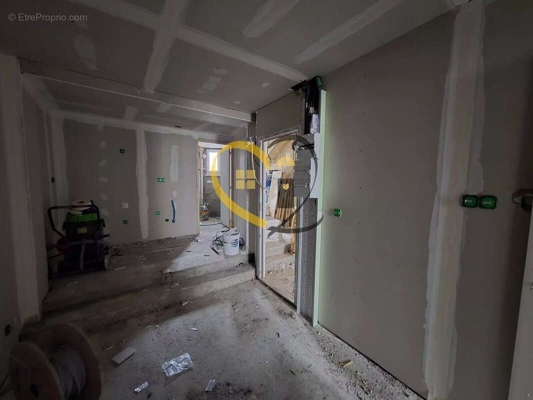 Appartement à LES AIX-D&#039;ANGILLON