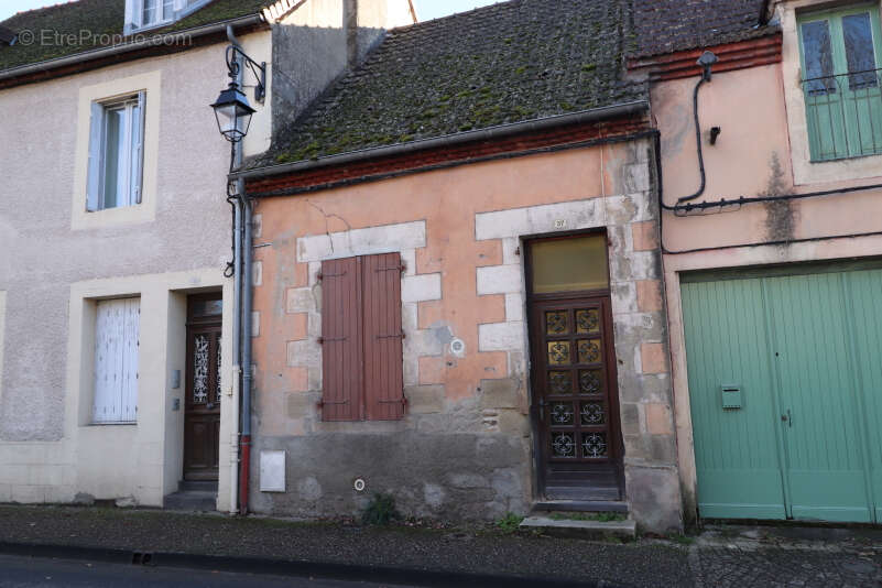 Maison à SOUVIGNY