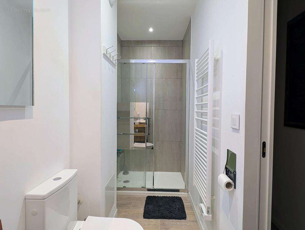 Appartement à CAZERES