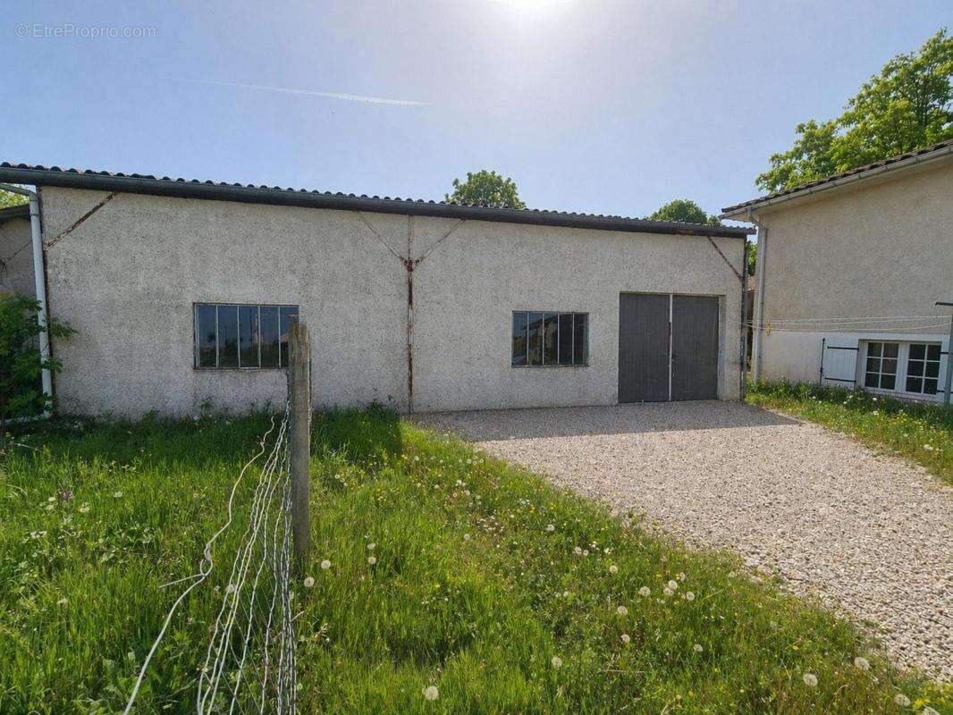 Maison à SAINT-GERMAIN-DU-PUCH