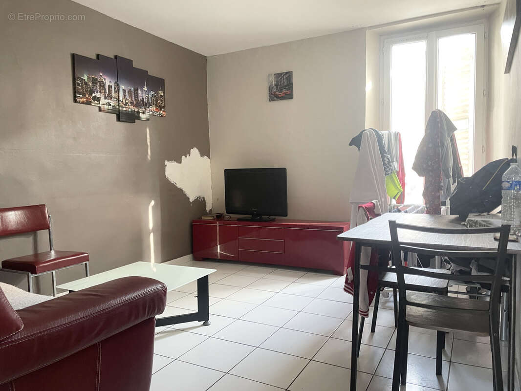 Appartement à MARSEILLE-15E