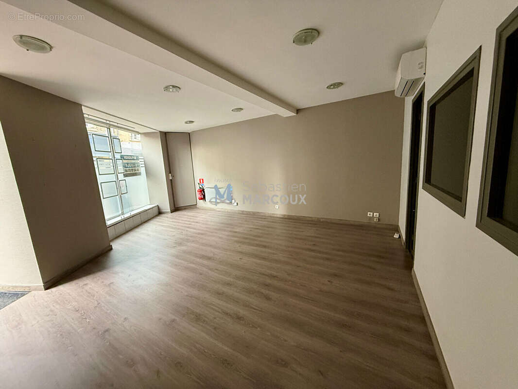 Commerce à MONTBRISON