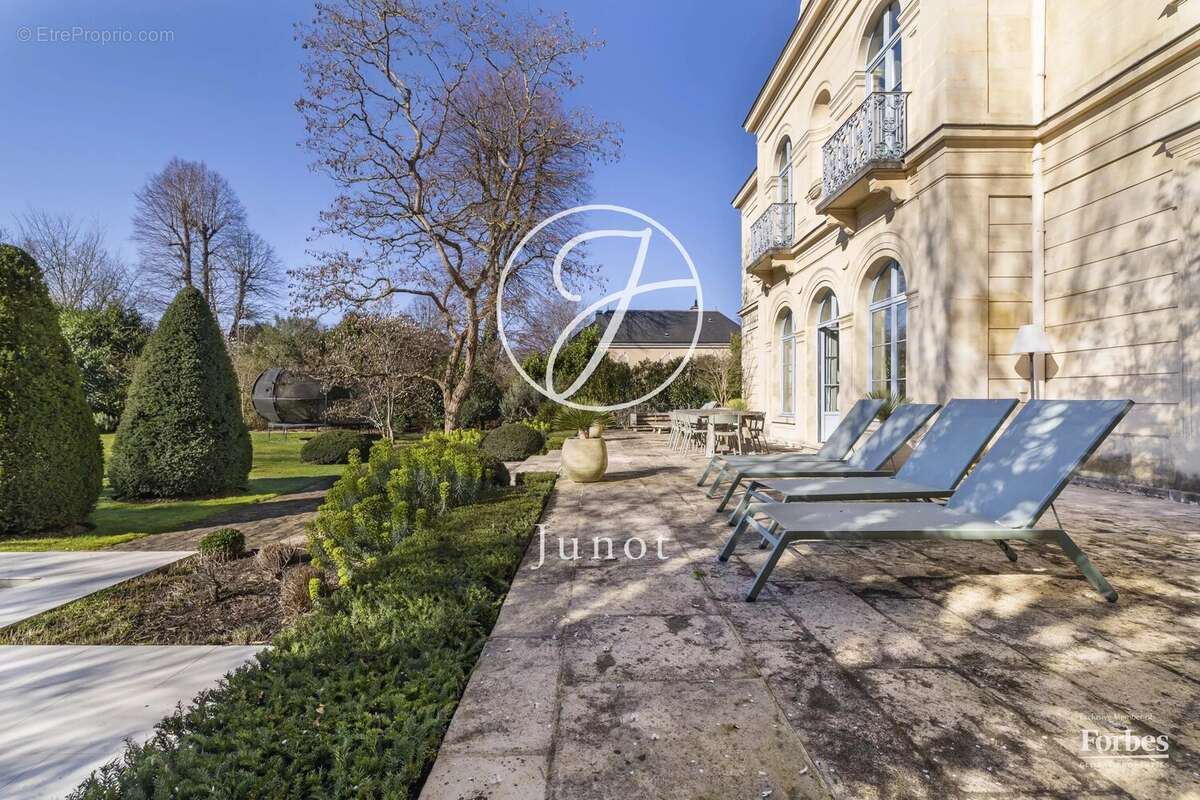 Maison à CROISSY-SUR-SEINE