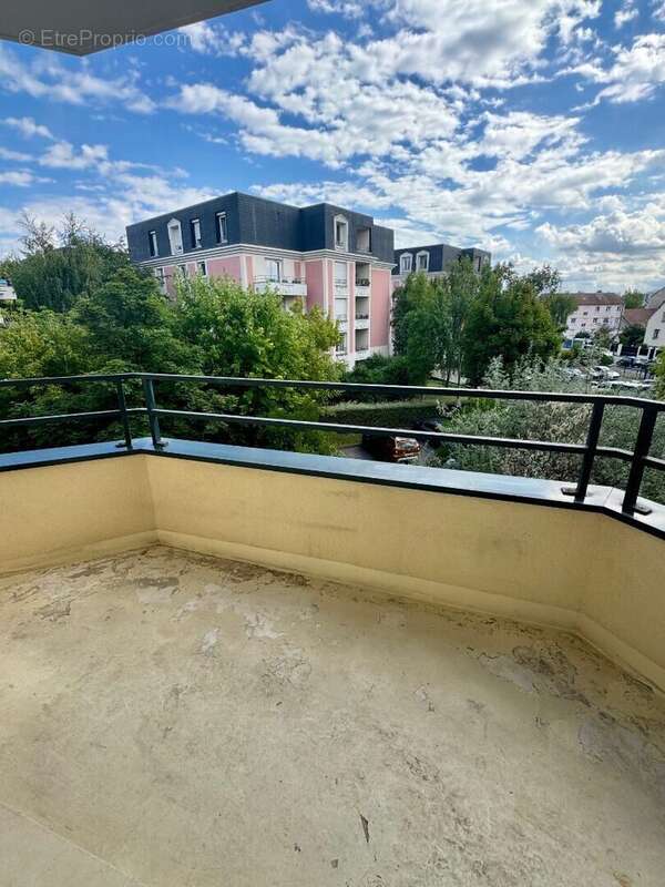 Appartement à VILLENEUVE-SAINT-GEORGES