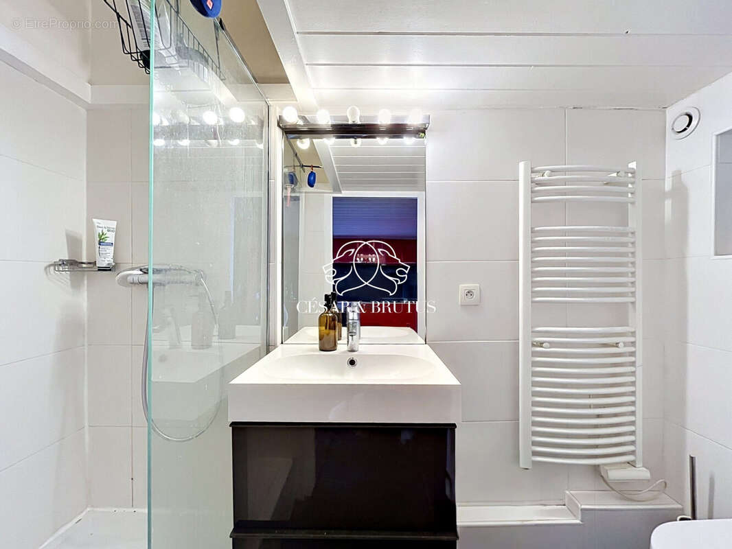 Appartement à LYON-9E