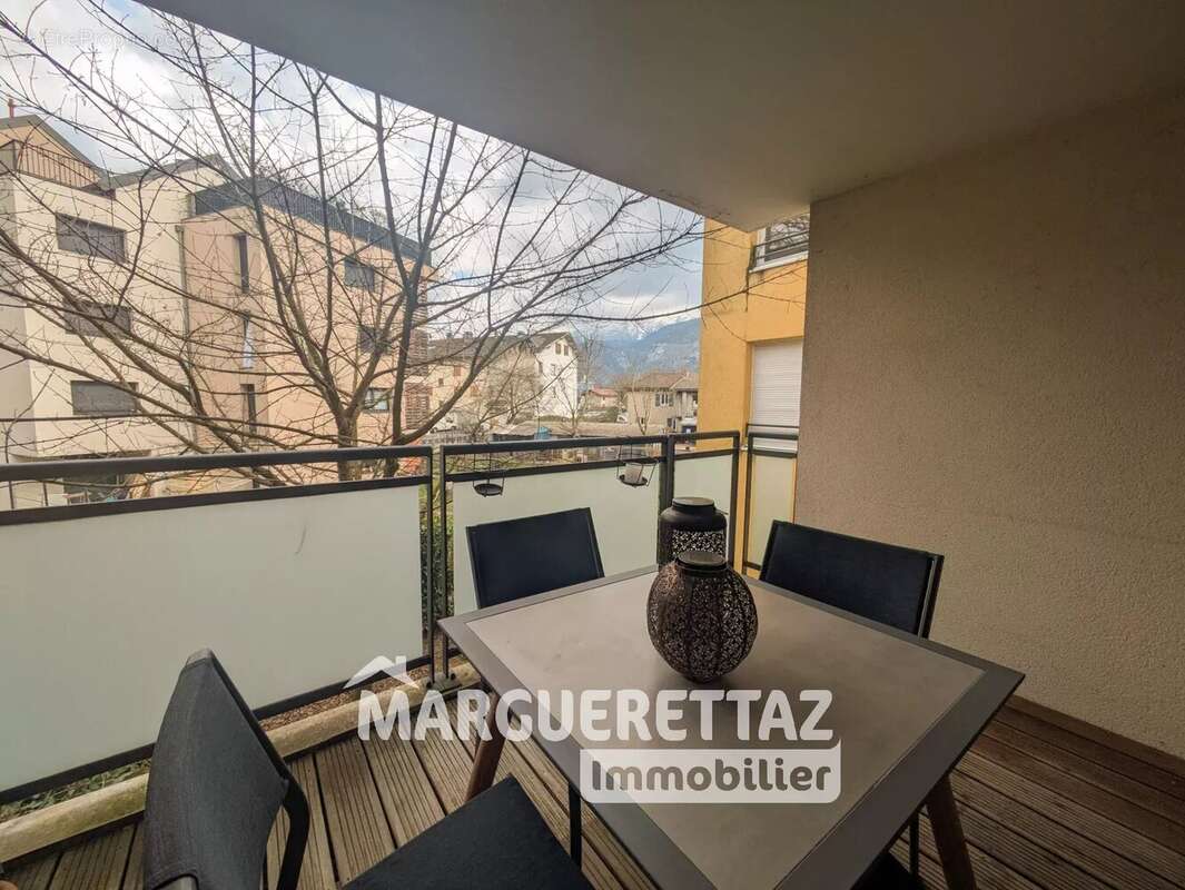 Appartement à BONNEVILLE