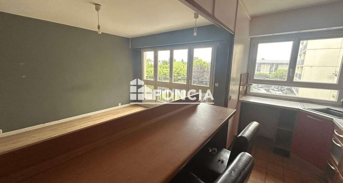 Appartement à THIAIS