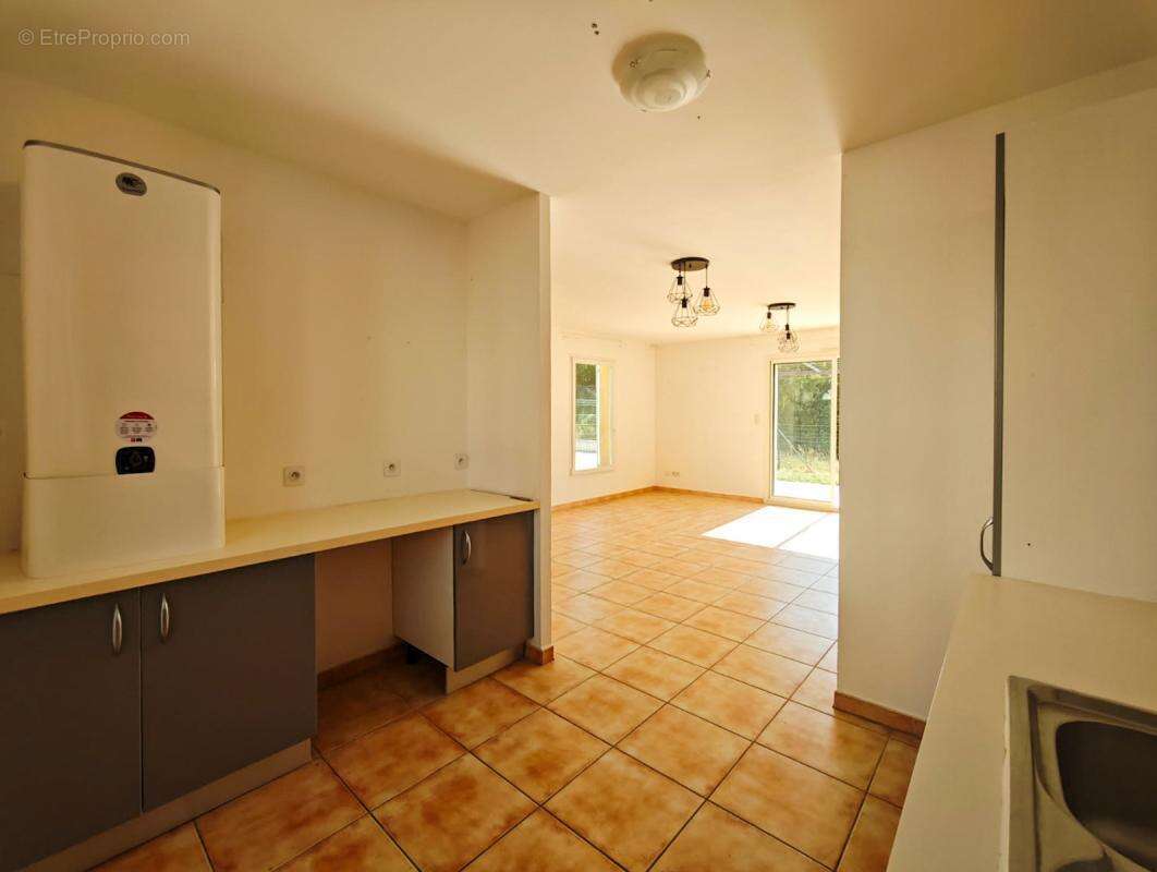 Villa T4 avec piscine et garage - photo 8