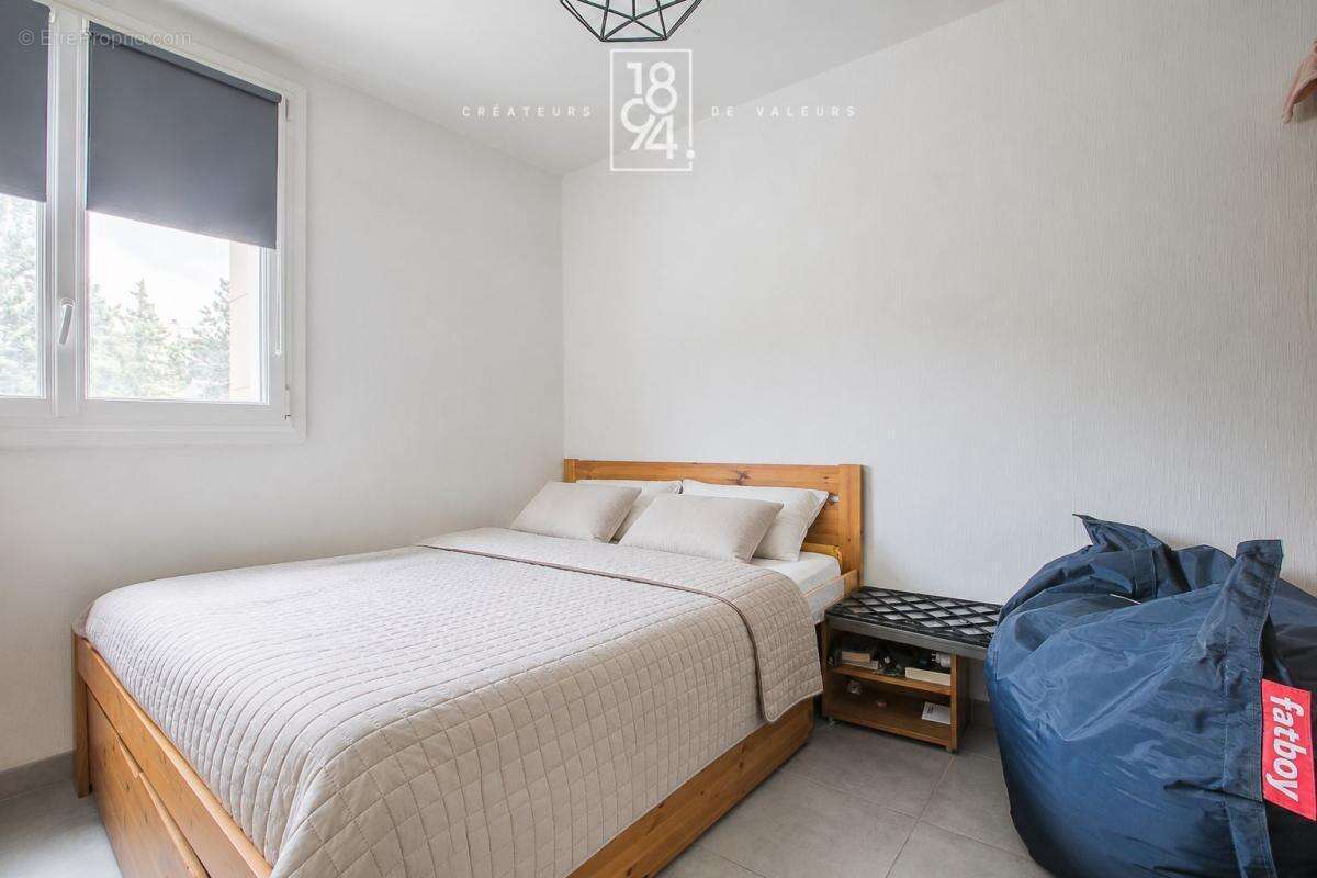 Appartement grand T3 rénové à vendre Aix-En-Provence  86 m²  Calme I Parking - photo 6