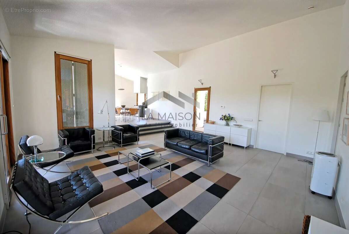 Maison à PORTO-VECCHIO