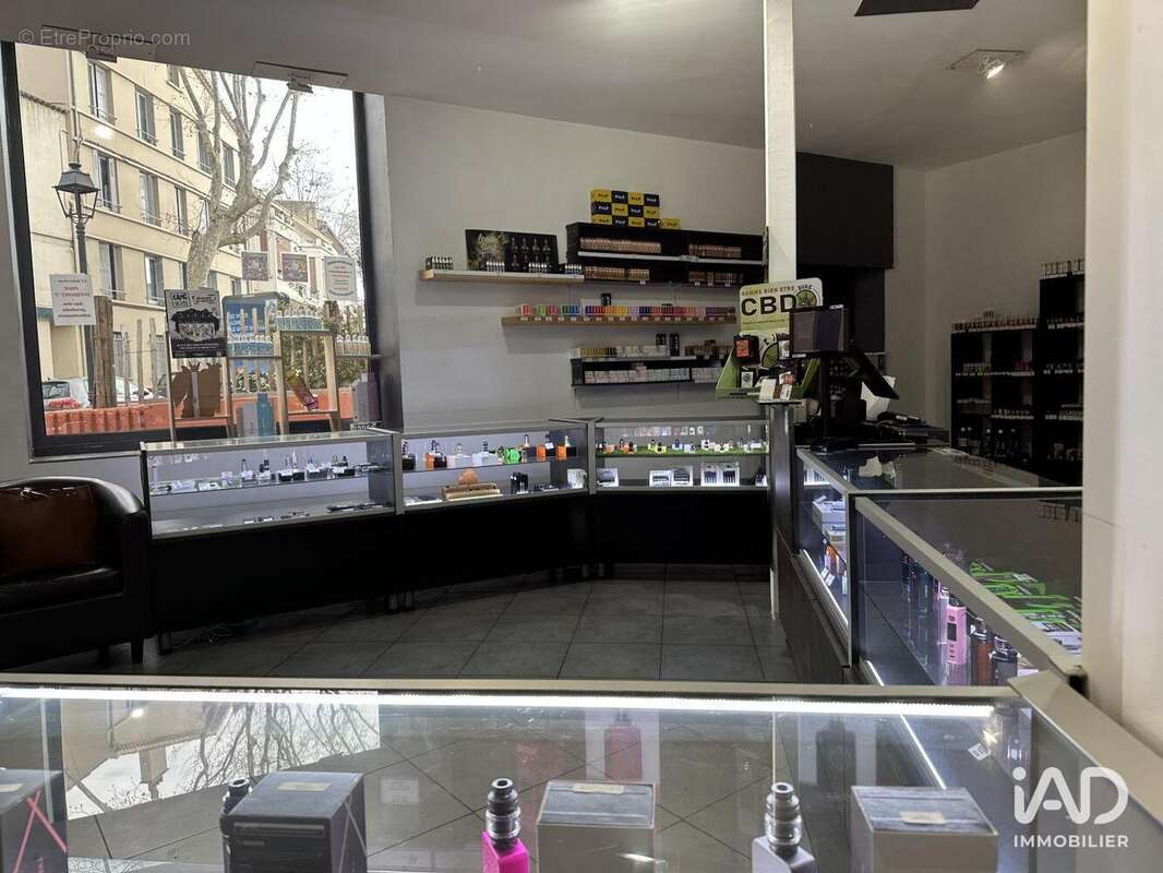 Photo 3 - Commerce à LA SEYNE-SUR-MER