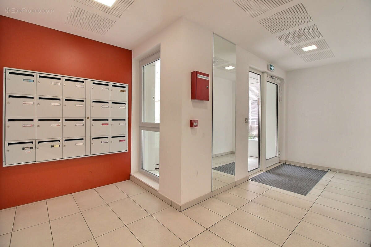 Appartement T3 en Dernier Étage avec Balcon Plein Sud & Vue Panoramique - photo 27