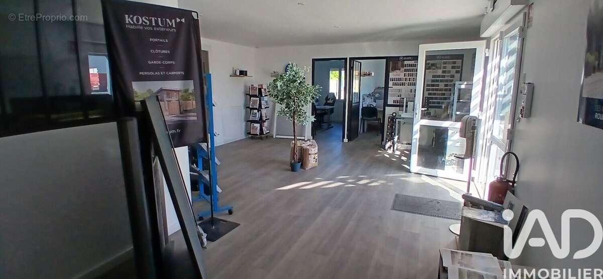 Appartement 385 m² à Bazoges-En-Paillers  - photo 5