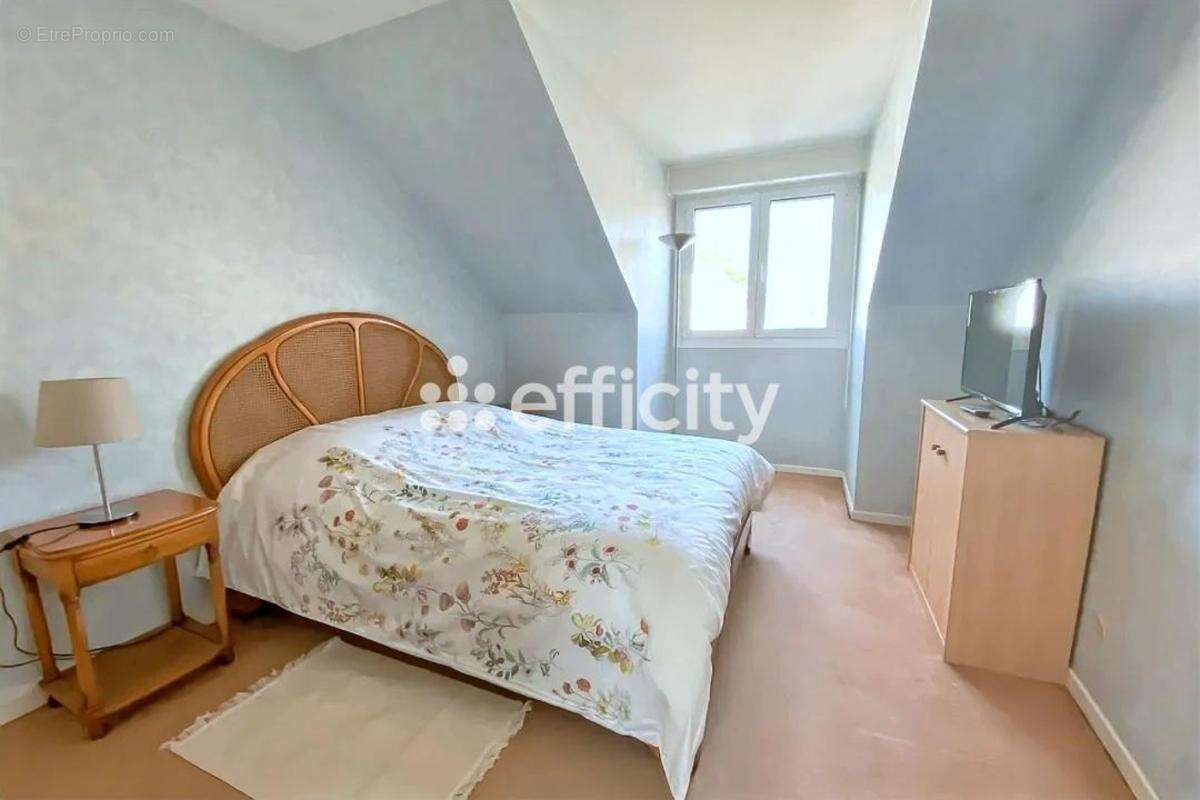 Maison à NOISY-LE-GRAND