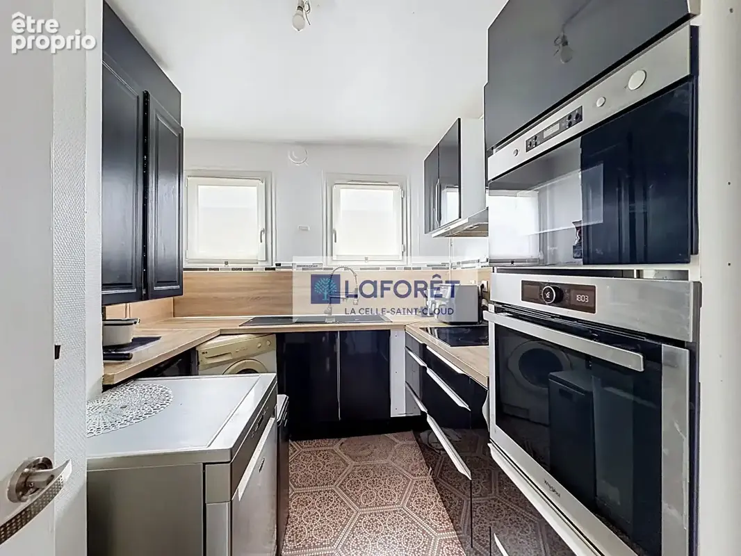 Appartement La Celle Saint Cloud 4 pièces 82m2 utiles - photo 4