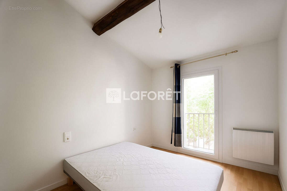 Appartement à SAINT-PAUL-EN-FORET