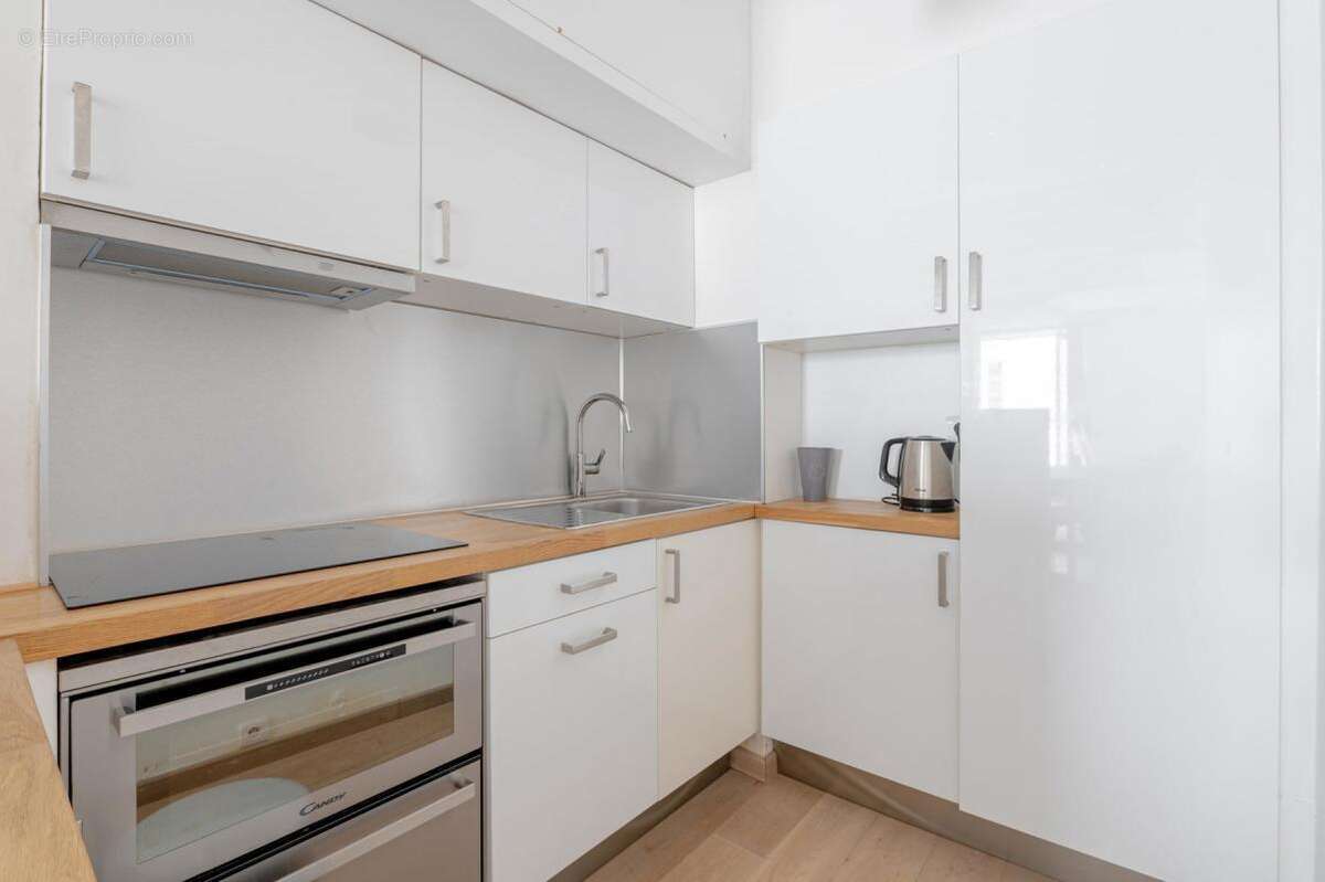 Appartement à PARIS