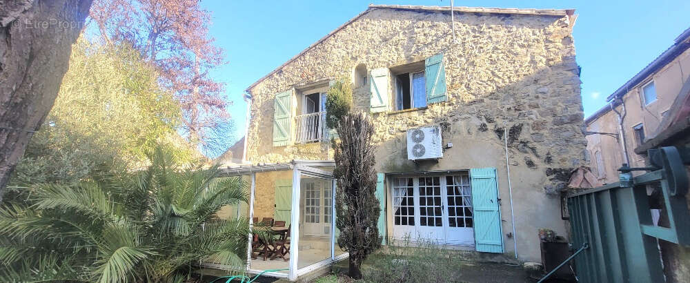 Maison à NEVIAN