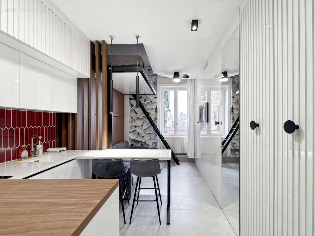 Studio ultra optimisé en cœur de Trévoux   Rentabilité courte durée de +13 % Minimum evolutive - photo 2