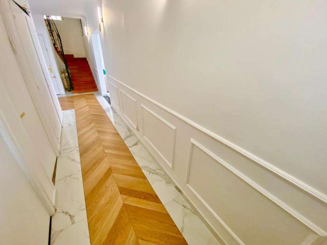 Maison à BONNEUIL-SUR-MARNE