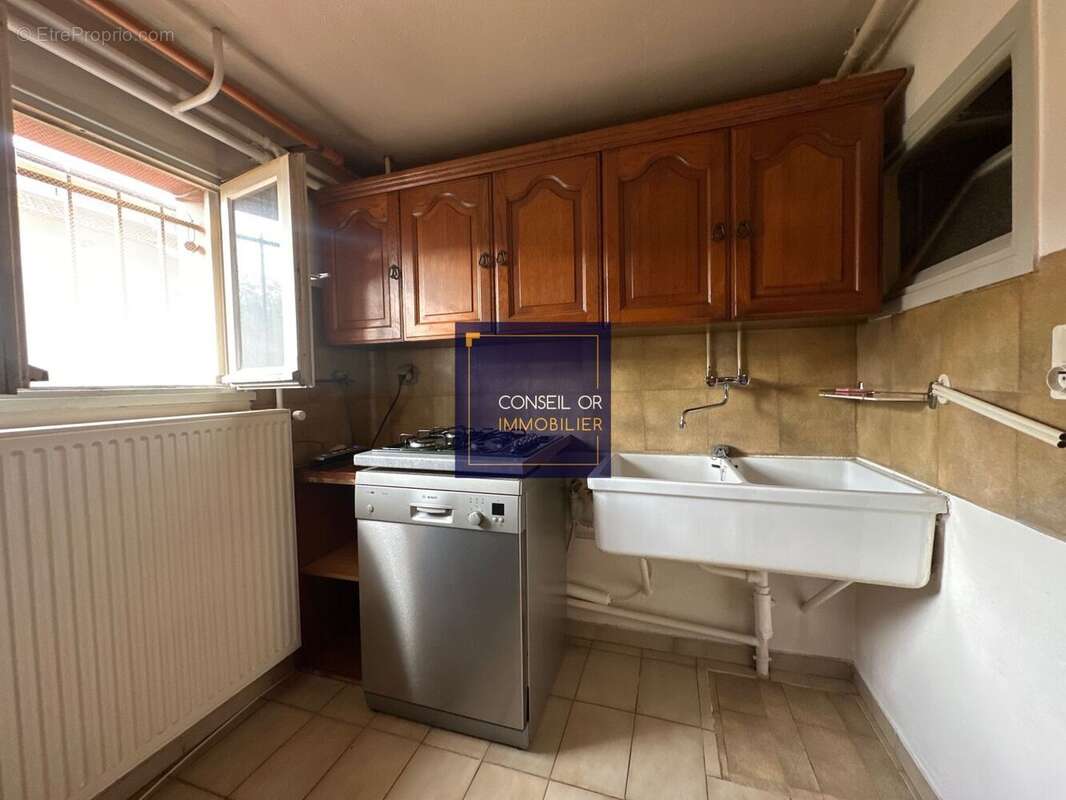 Maison à SAINTE-FOY-LES-LYON