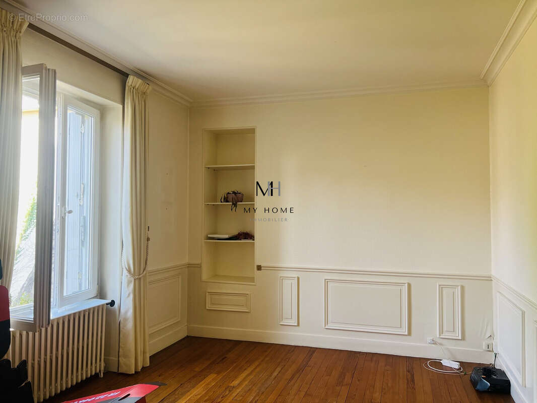 Maison 166 m² à Alencon  - photo 3