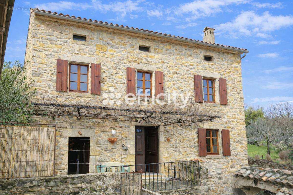 Maison à VESSEAUX