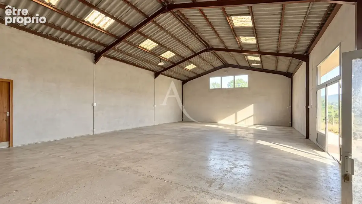 Propriete forcalquier villa dependance piscine hangar jardin - photo 15
