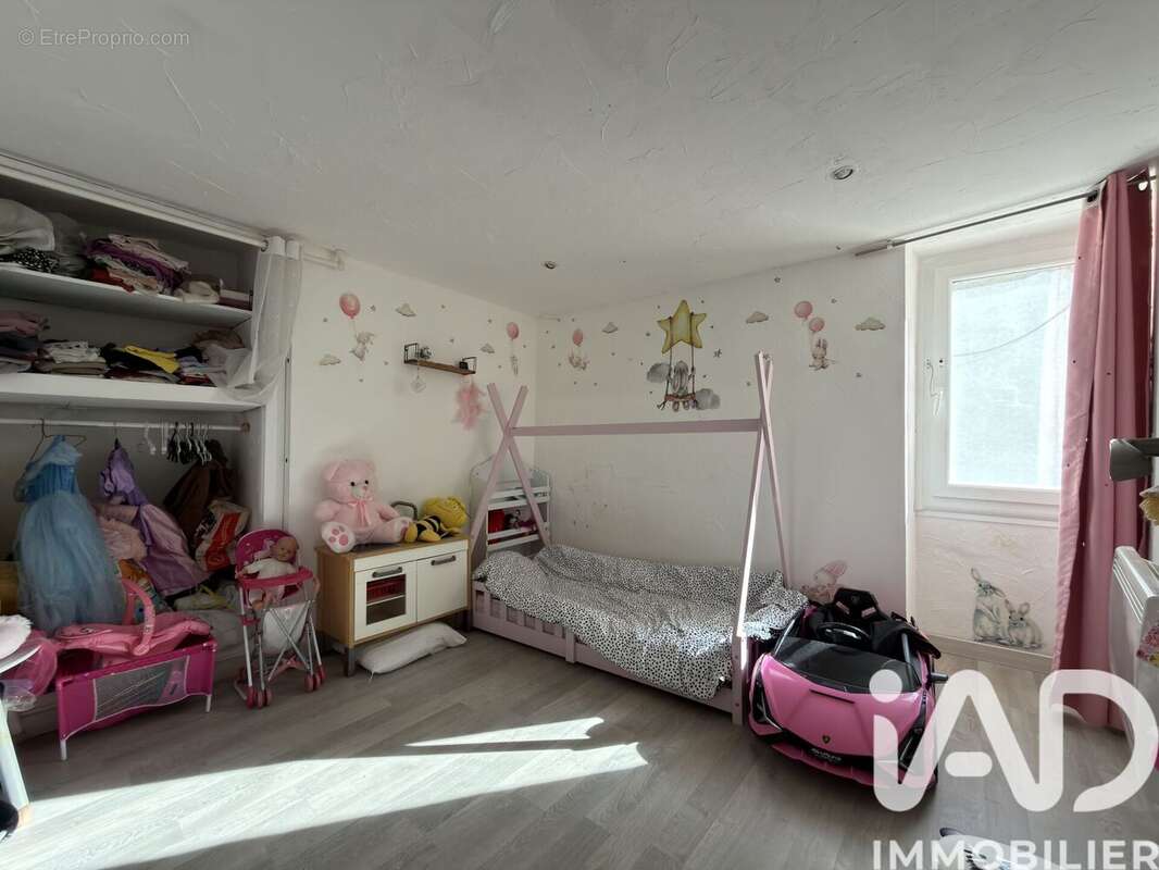 Photo 8 - Maison à REYNES