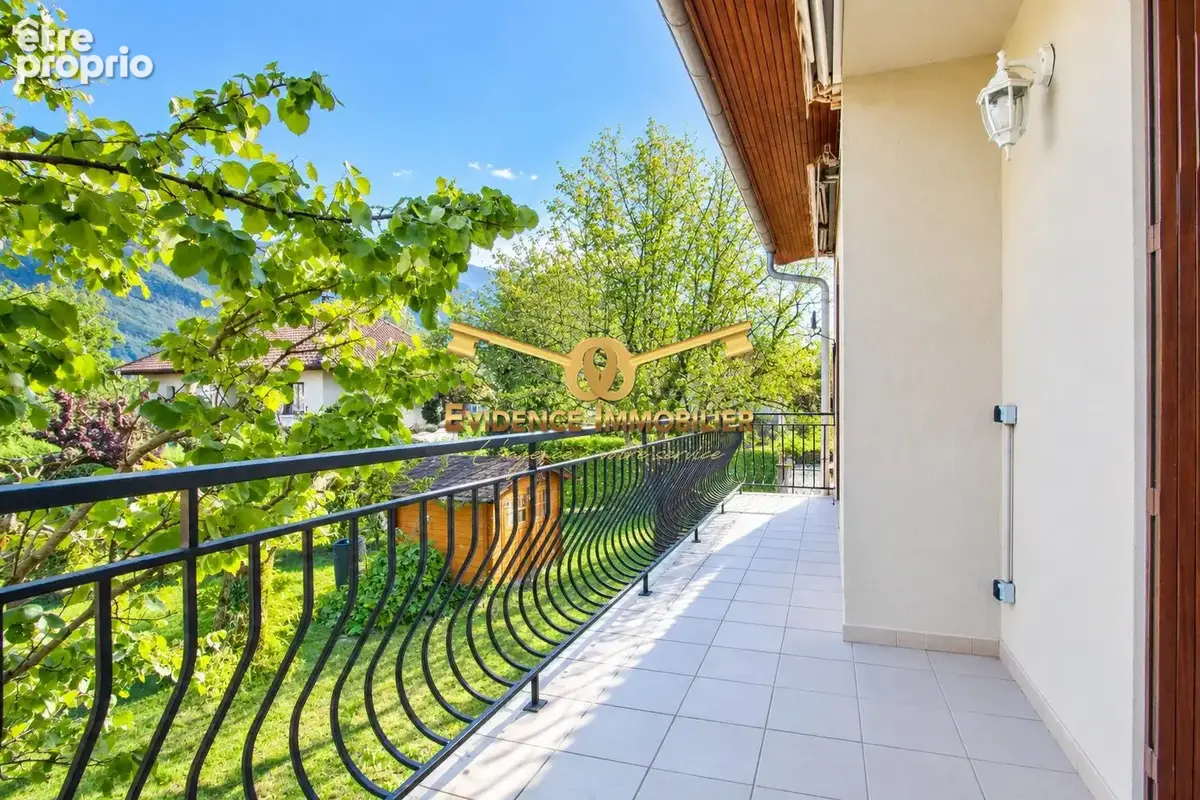 Maison 6 pièces 152 m² à vendre à Albertville (73200) - photo 3