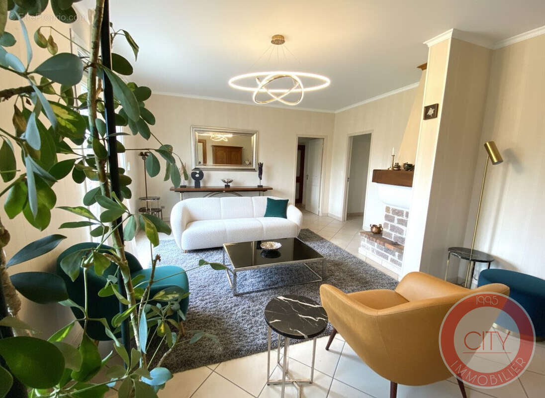 APRES TRANSFORMATION POSSIBLE - Maison à CARBON-BLANC