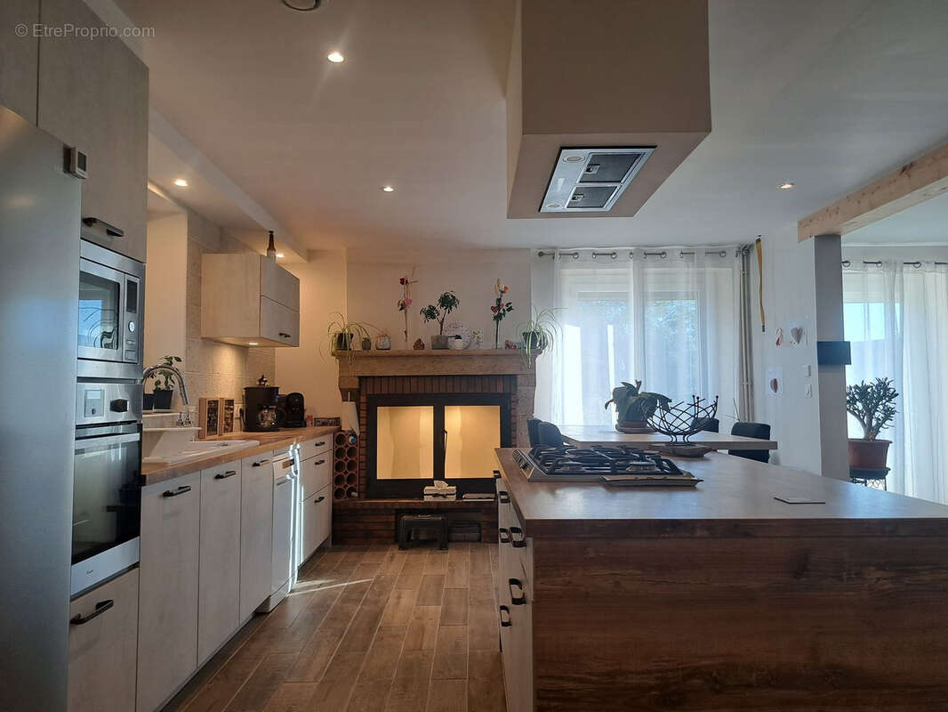 Maison à SAINT-MACAIRE